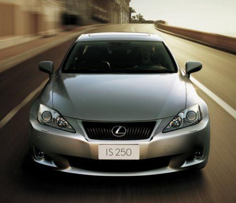  Lexus IS250 2008 года  (фото 7 из 14)
